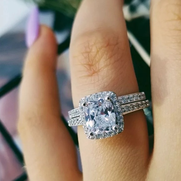 DIAMOND 925 STERLING SILVER ENGAGEMENT 2SET RING, CUTE RING, SHINY RING. - Picture 2 of 6